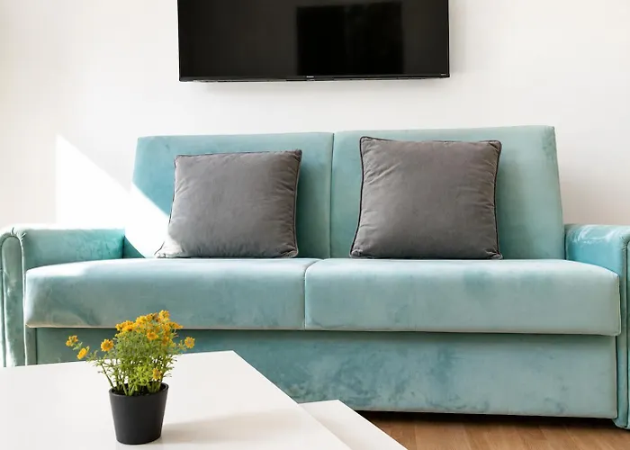 شقة Beautiful 2br With Wifi In A Prime Location *