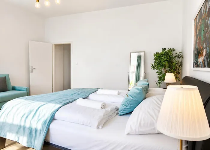Beautiful 2br With Wifi In A Prime Location شقة فيينا